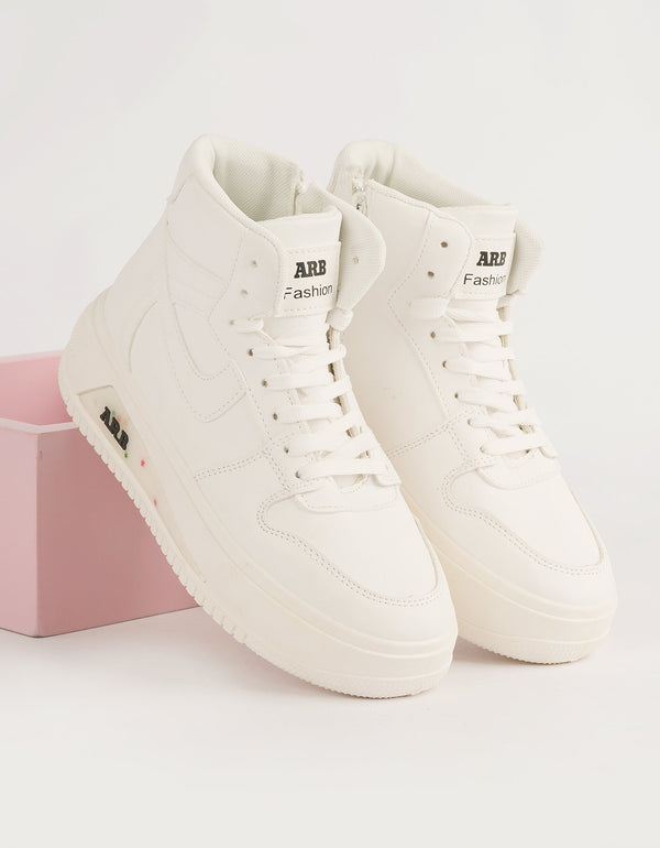 Femme Fit High Ankle Sneaker